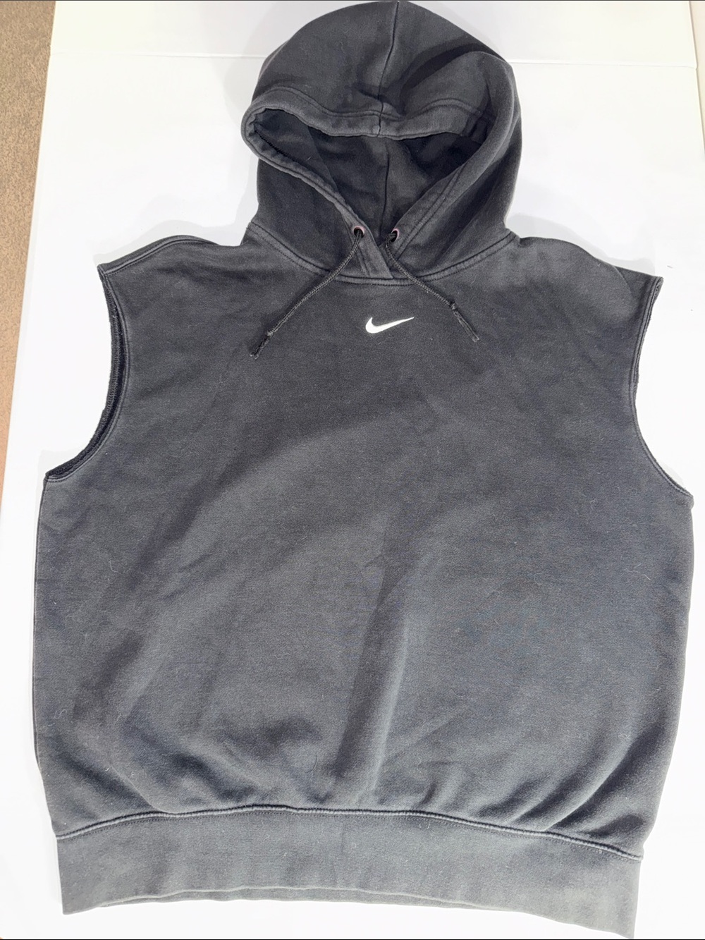 Men’s sleeveless Nike hoodie medium